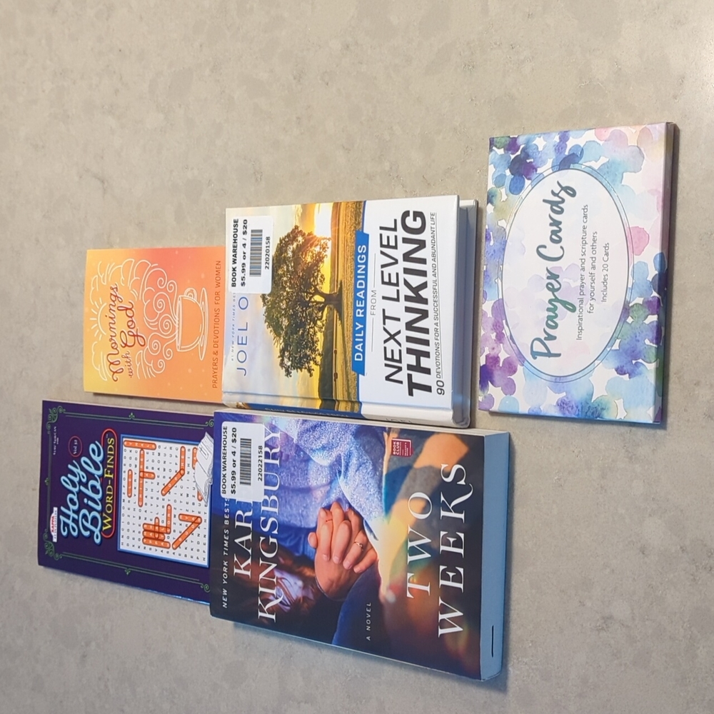 Karen Kingsbury novel, with 4 additional Christian items: NEW